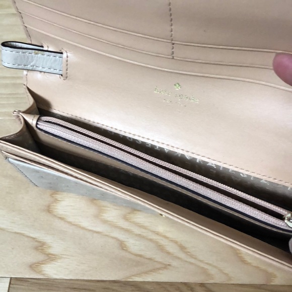 Kate Spade Clutch / Wristlet Wallet Mara Bow - Picture 5 of 8